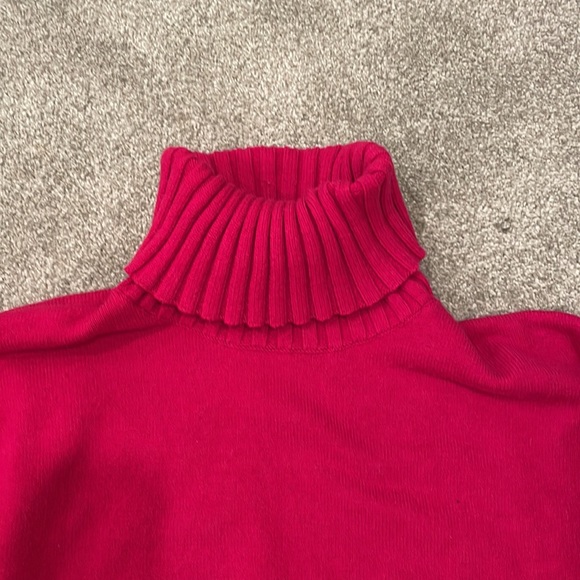 Banana Republic soft turtleneck - Picture 3 of 4